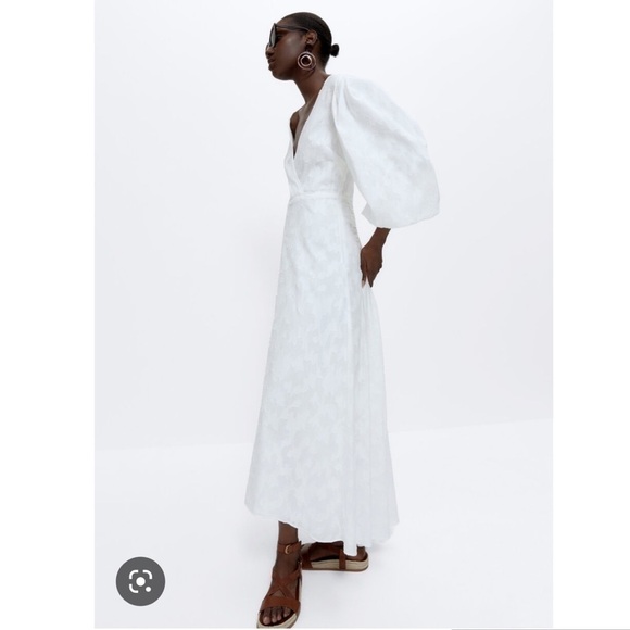 Uterque Voluminous Textured Tie Back Maxi Dress - Picture 1 of 16